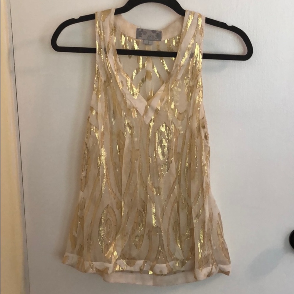 Solemio Sheer Gold Top